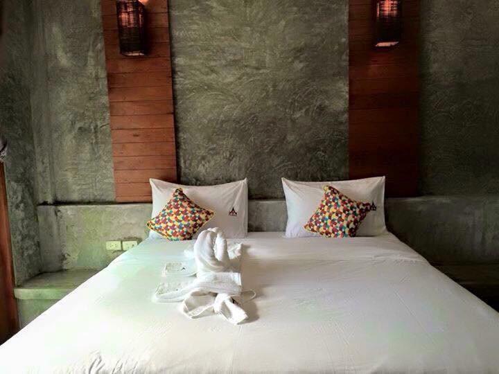 Ruean Thai Nai Bang By Pansak Resort Surat Thani Buitenkant foto