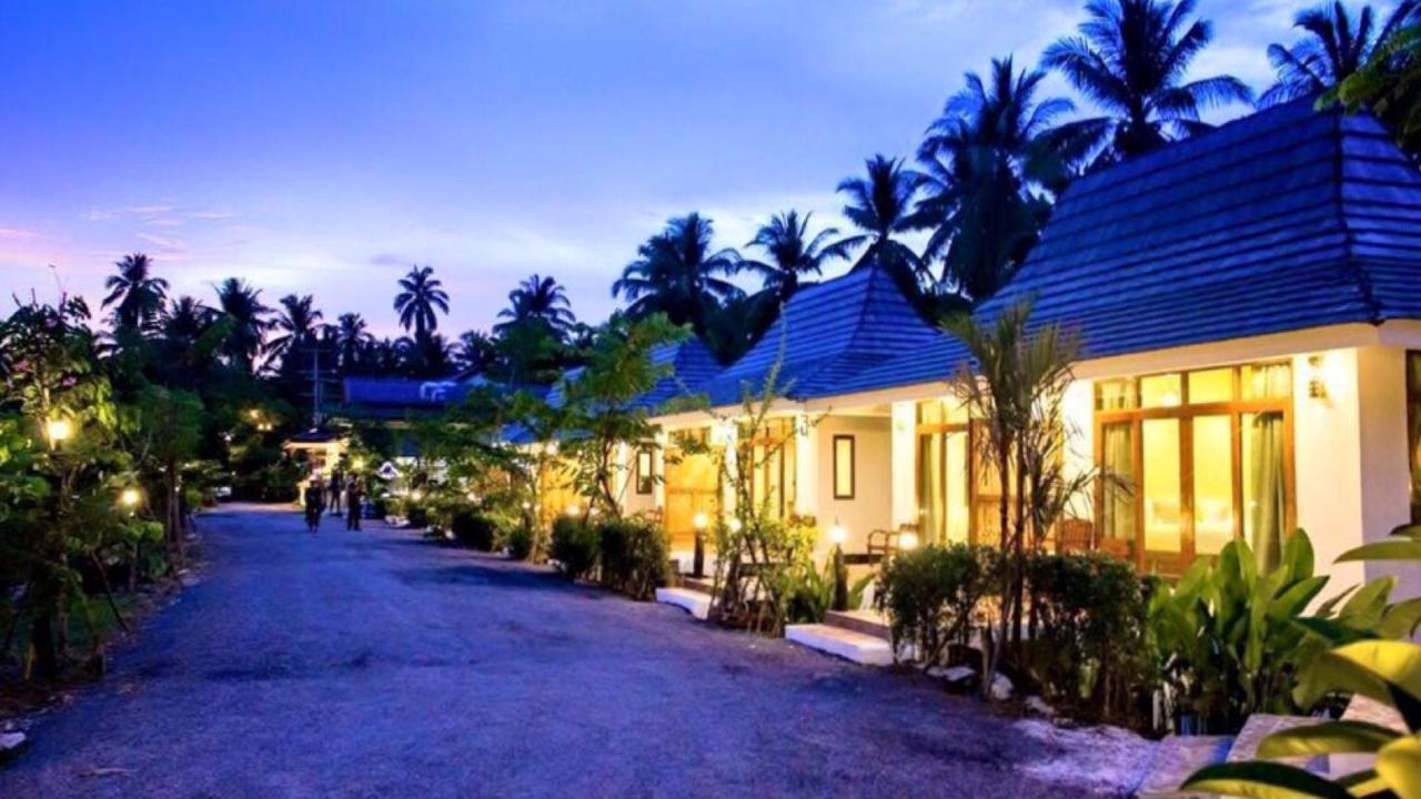 Ruean Thai Nai Bang By Pansak Resort Surat Thani Buitenkant foto