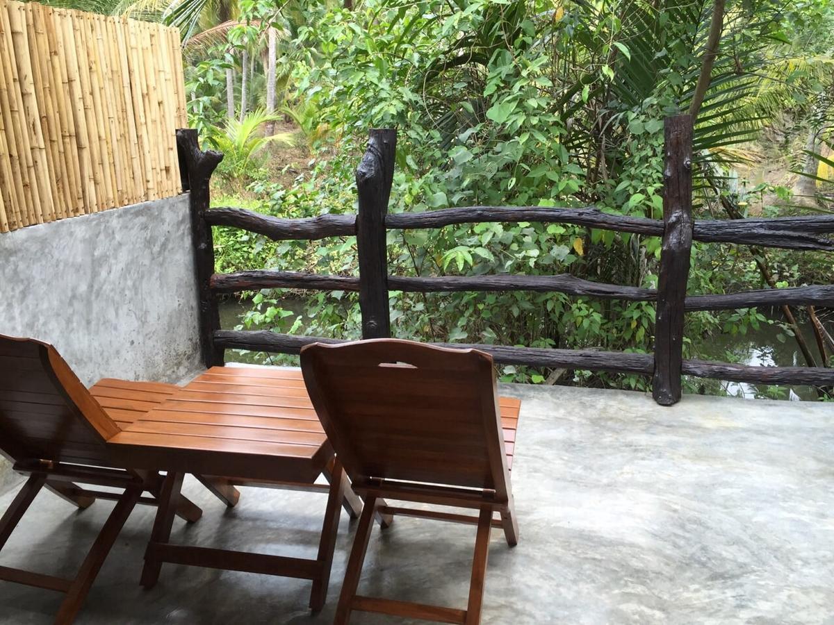 Ruean Thai Nai Bang By Pansak Resort Surat Thani Buitenkant foto